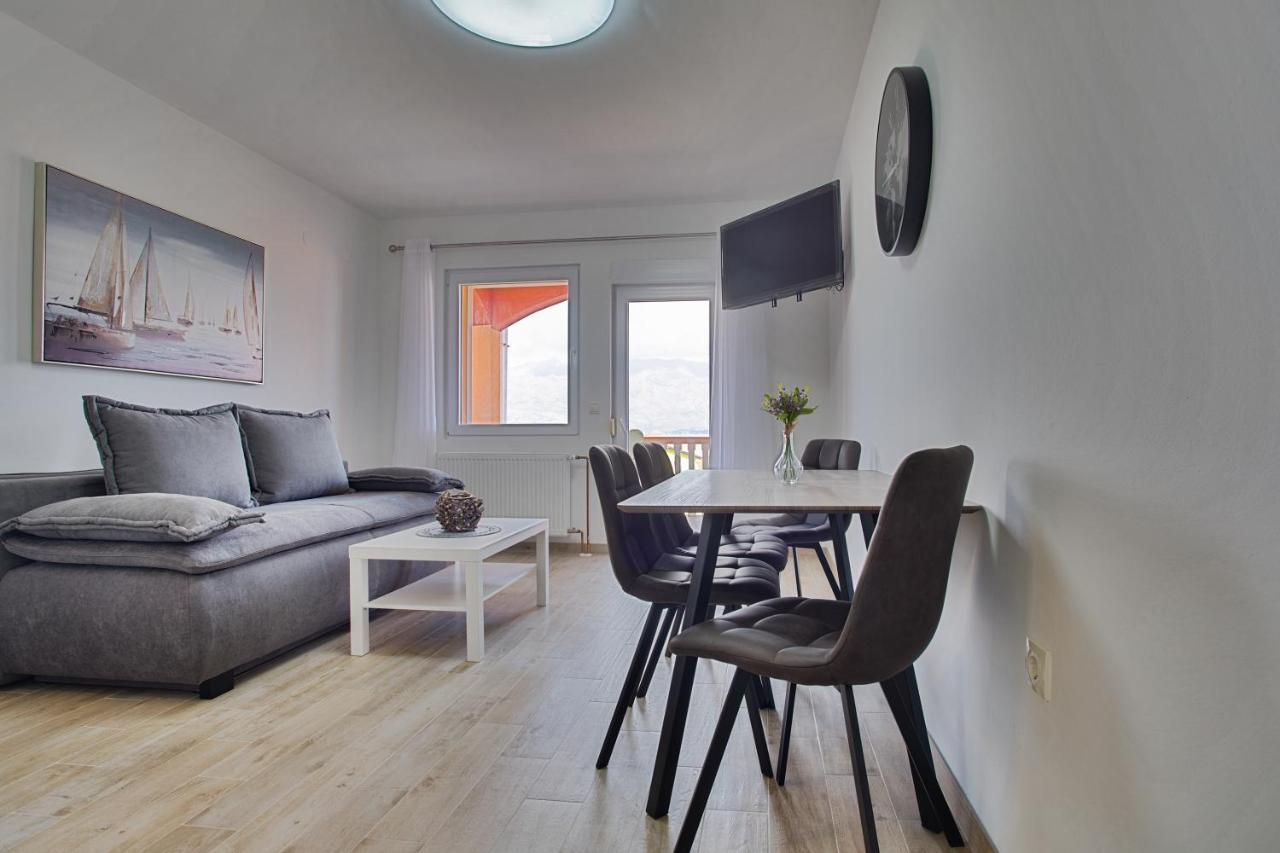 Ferienwohnung Kameni Put Ražanac Exterior foto