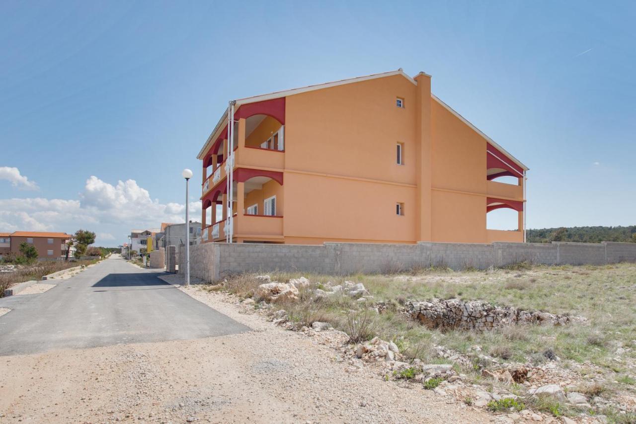 Ferienwohnung Kameni Put Ražanac Exterior foto