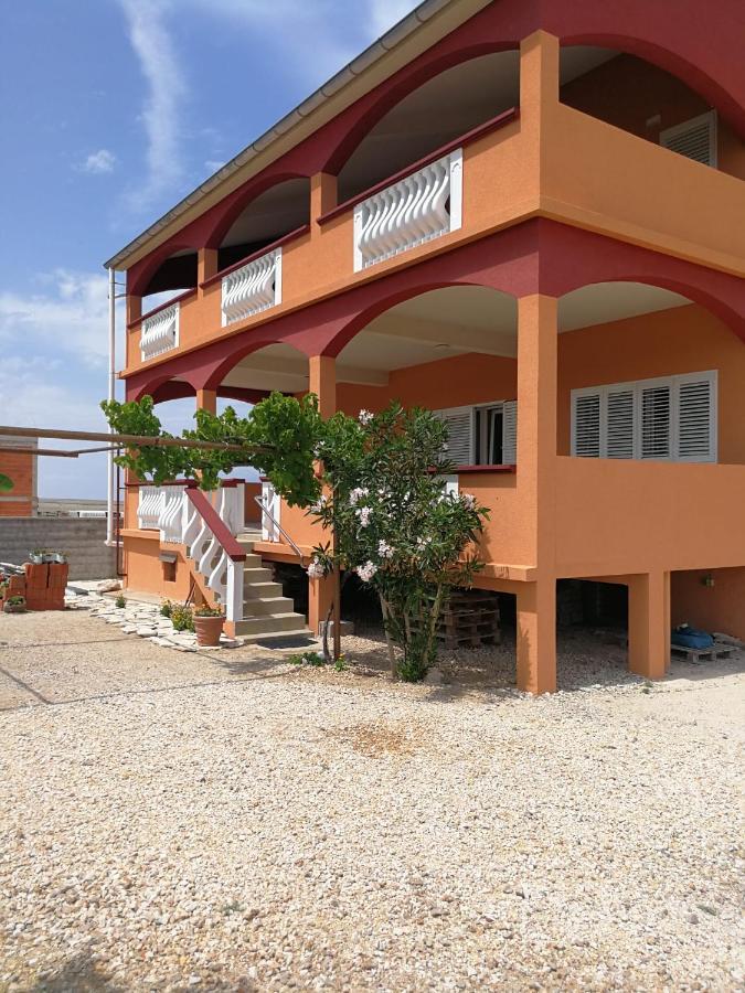 Ferienwohnung Kameni Put Ražanac Exterior foto
