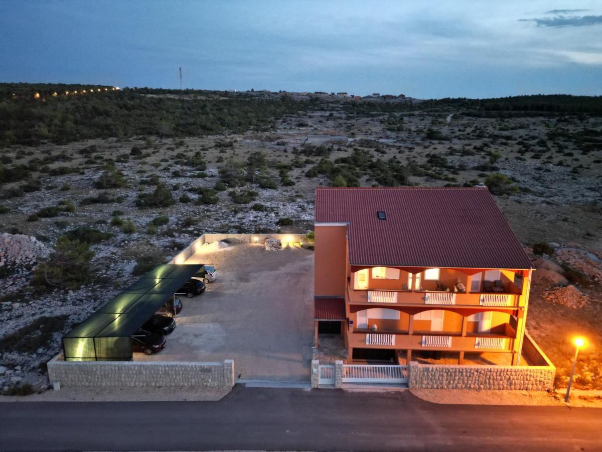 Ferienwohnung Kameni Put Ražanac Exterior foto