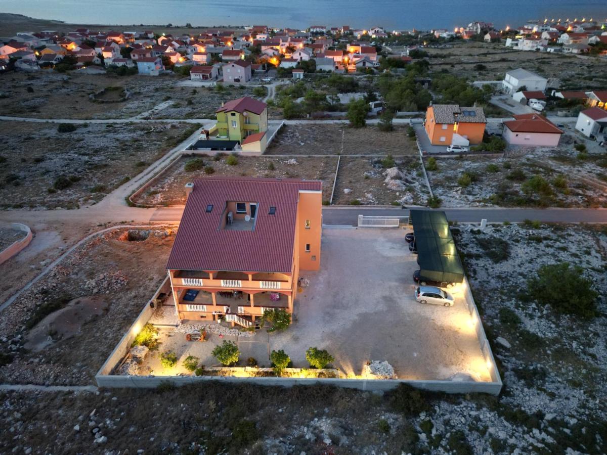 Ferienwohnung Kameni Put Ražanac Exterior foto
